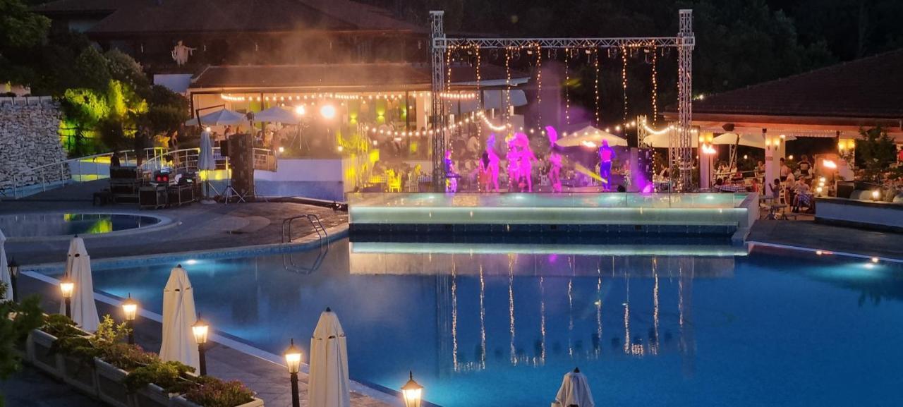 Eve Santa Marina Studios - Sea, Pools, Relax Szozopol Kültér fotó