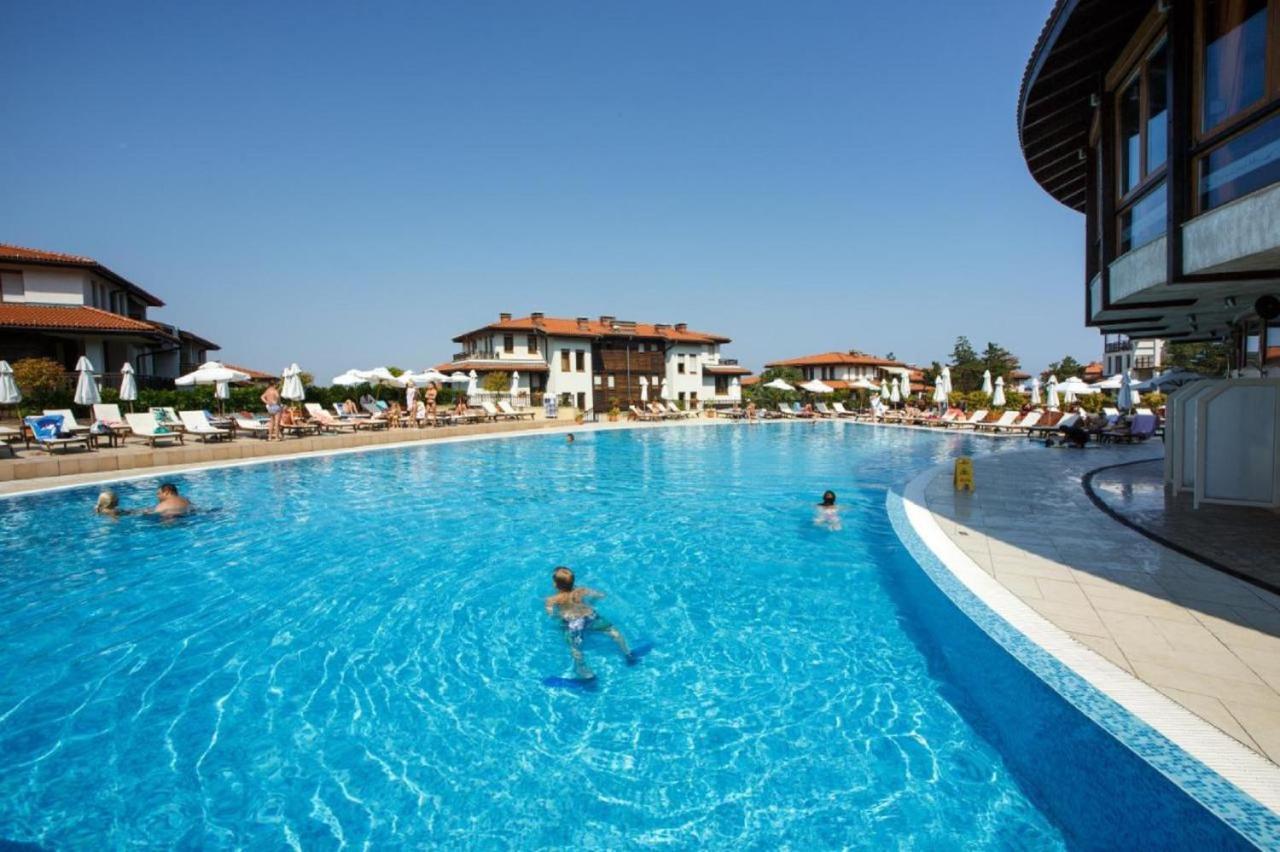 Eve Santa Marina Studios - Sea, Pools, Relax Szozopol Kültér fotó